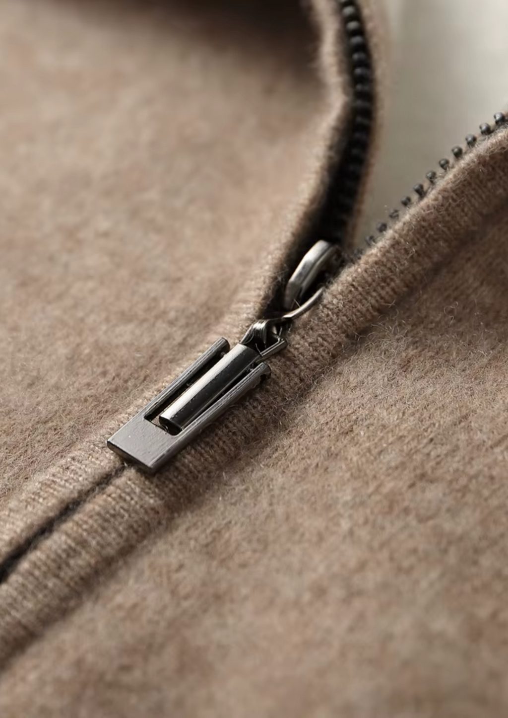 PREMIUM CASHMERE TWO TONE ZIPPER HOODIE